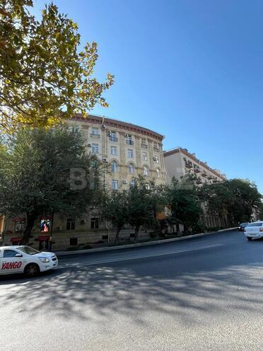 Satılır 2 otaqlı köhnə tikili 60 m², Nizami m., photo 5 from 14