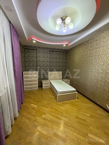 Сдаётся 3-комн. новостройка 120 м², м. Нефтчиляр, photo 6 from 16