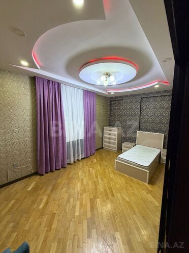 Сдаётся 3-комн. новостройка 120 м², м. Нефтчиляр, photo 4 from 16