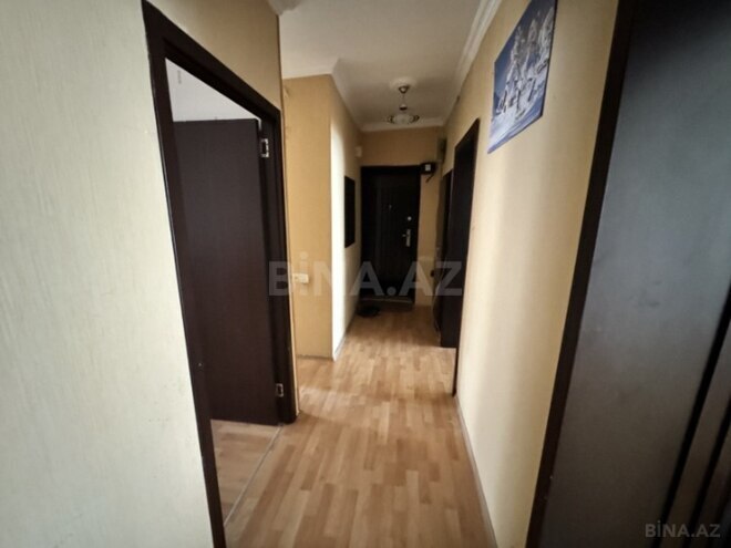 Продаётся 3-комн. вторичка 70 м², м. Иншаатчылар, photo 9 from 11