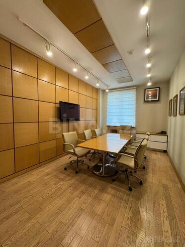 İcarəyə verilir 6 otaqlı ofis 275 m², Nəsimi r., photo 1 from 24