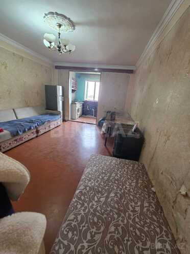 Satılır 1 otaqlı köhnə tikili 25 m², Qara Qarayev m., photo 1 from 10