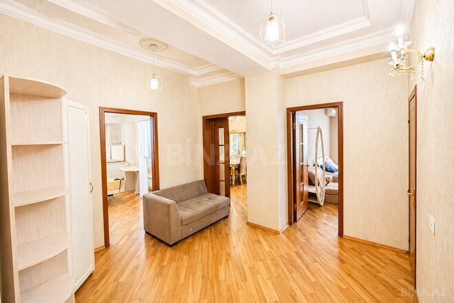 Продаётся 3-комн. новостройка 105 м², м. Иншаатчылар, photo 9 from 13
