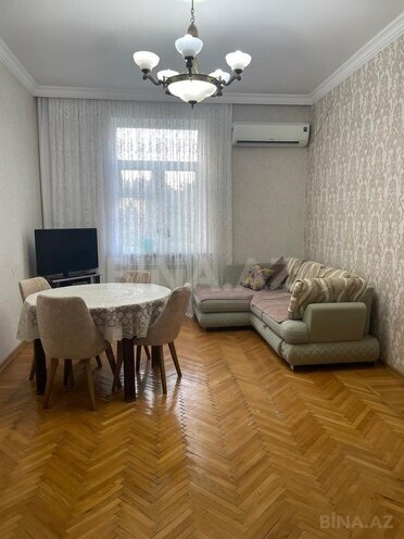 Satılır 2 otaqlı köhnə tikili 53 m², Nizami m., photo 12 from 27