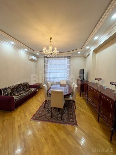 İcarəyə verilir 4 otaqlı yeni tikili 160 m², Badamdar q., photo 3 from 10