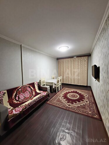 Сдаётся 3-комн. вторичка 65 м², Хатаинский р., photo 1 from 16