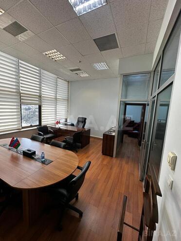 Сдаётся 2-комн. офис 75 м², м. Нариман Нариманов, photo 1 from 7