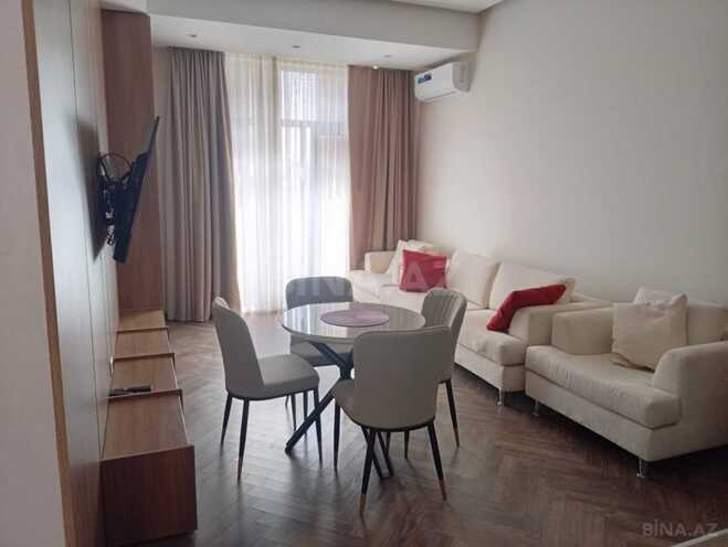 Сдаётся 2-комн. новостройка 66 м², м. Низами, photo 4 from 12