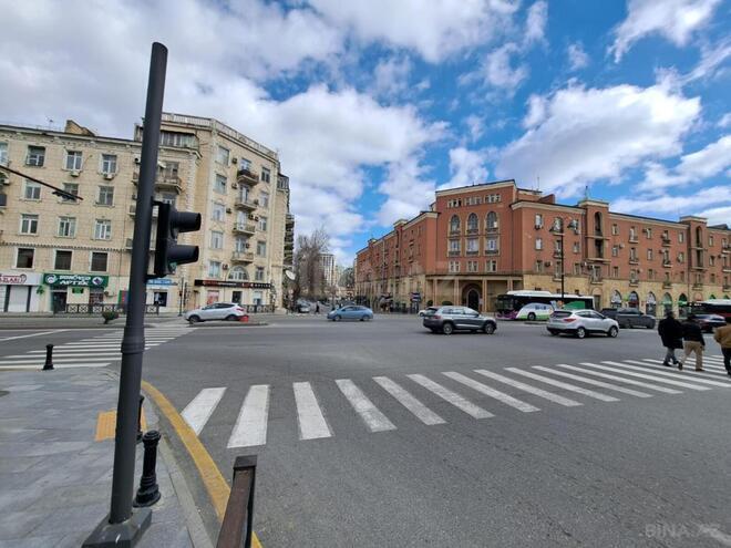 Satılır 3 otaqlı köhnə tikili 75 m², Nəsimi r., photo 10 from 13