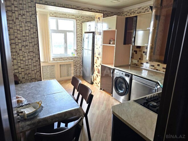 Продаётся 4-комн. вторичка 105 м², пос. Ени Гюнешли, photo 10 from 18