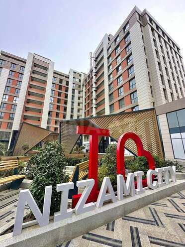 Продаётся 2-комн. новостройка 47 м², м. Низами, photo 1 from 6