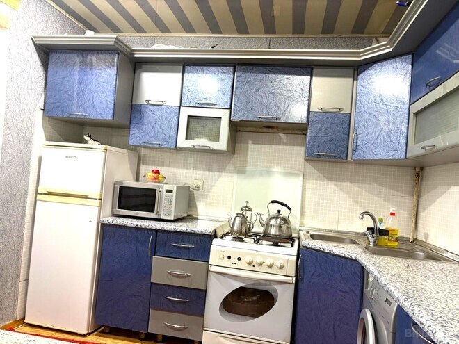 Продаётся 2-комн. вторичка 65 м², пос. Ени Гюнешли, photo 7 from 13