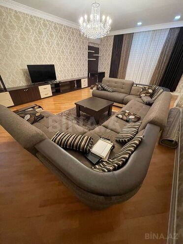 Продаётся 3-комн. новостройка 125 м², Ясамальский р., photo 6 from 22