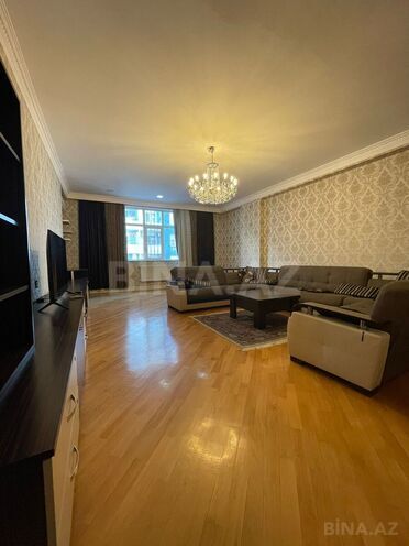 Продаётся 3-комн. новостройка 125 м², Ясамальский р., photo 1 from 22