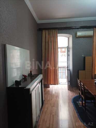 Продаётся 2-комн. вторичка 60 м², м. Ичеришехер, photo 5 from 13