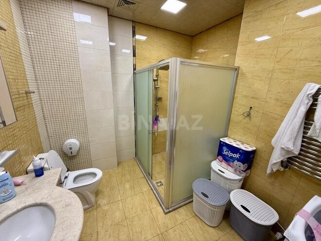 Satılır 3 otaqlı köhnə tikili 127.7 m², Badamdar q., photo 19 from 20