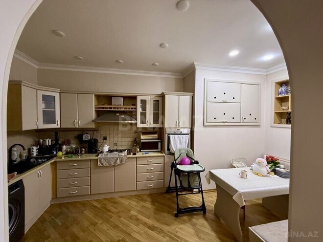 Satılır 3 otaqlı köhnə tikili 127.7 m², Badamdar q., photo 7 from 20