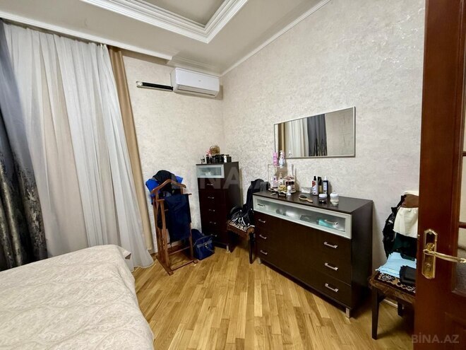 Satılır 3 otaqlı köhnə tikili 127.7 m², Badamdar q., photo 12 from 20