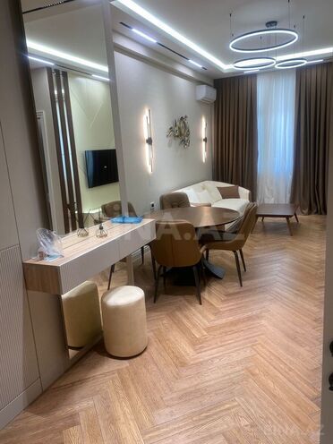 Сдаётся 2-комн. новостройка 70 м², м. Элмляр Академиясы, photo 4 from 18