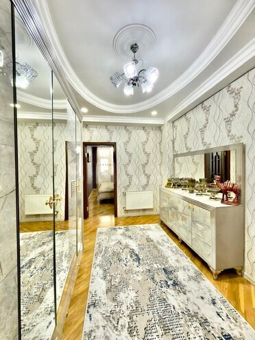 Продаётся 3-комн. новостройка 100 м², м. Нефтчиляр, photo 12 from 28