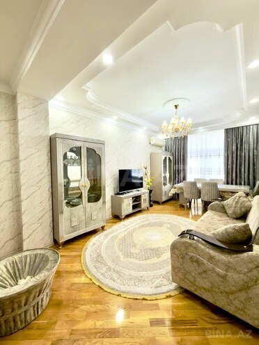 Продаётся 3-комн. новостройка 100 м², м. Нефтчиляр, photo 1 from 28