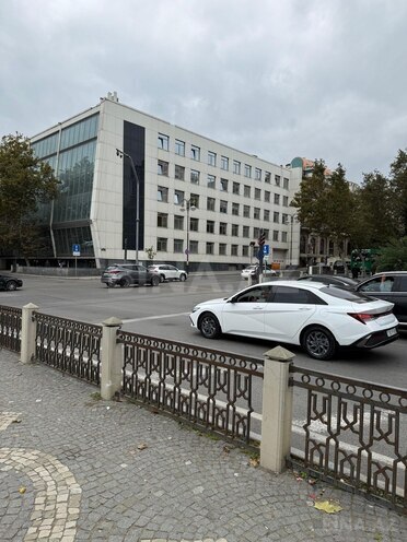 İcarəyə verilir  obyekt 12 m², 28 May m., photo 7 from 8