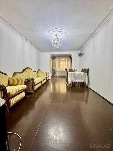 Продаётся 3-комн. вторичка 85 м², м. Элмляр Академиясы, photo 1 from 12