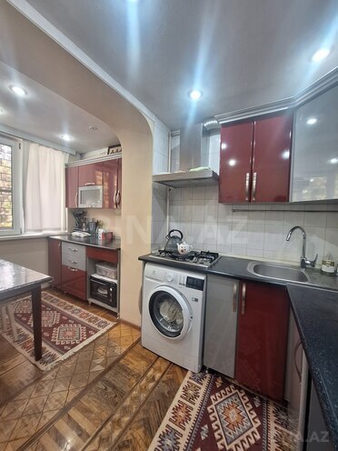 Satılır 2 otaqlı köhnə tikili 56 m², İnşaatçılar m., photo 18 from 32