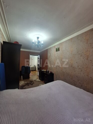 Satılır 2 otaqlı köhnə tikili 56 m², İnşaatçılar m., photo 13 from 32