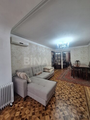 Satılır 2 otaqlı köhnə tikili 56 m², İnşaatçılar m., photo 7 from 32