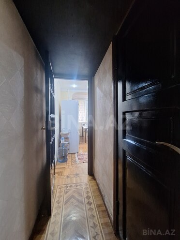 Satılır 2 otaqlı köhnə tikili 56 m², İnşaatçılar m., photo 27 from 32