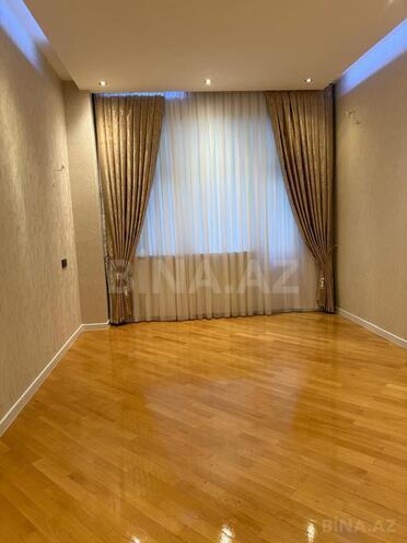 Продаётся 3-комн. новостройка 135 м², м. Элмляр Академиясы, photo 7 from 24