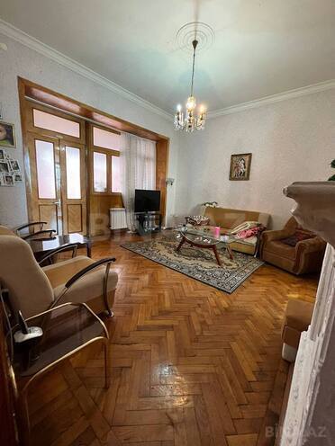 Satılır 5 otaqlı köhnə tikili 170 m², Sahil m., photo 3 from 28