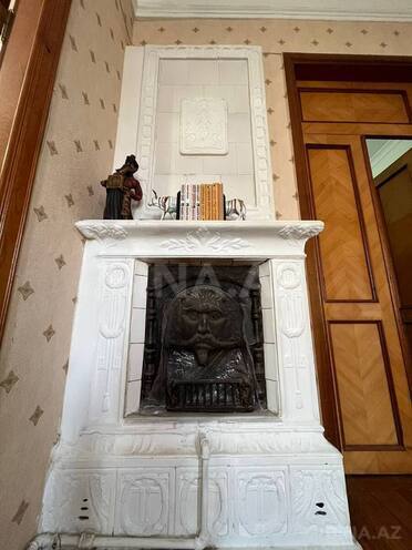 Satılır 5 otaqlı köhnə tikili 170 m², Sahil m., photo 7 from 28