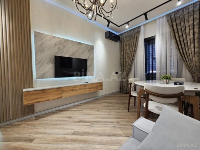 Продаётся 2-комн. новостройка 55 м², м. Ази Асланов, photo 1 from 12