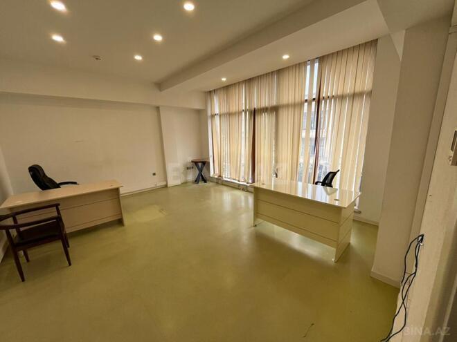 Сдаётся 2-комн. офис 50 м², м. Нариман Нариманов, photo 1 from 16