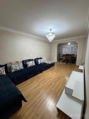 Сдаётся 4-комн. вторичка 85 м², м. Нефтчиляр, photo 4 from 25