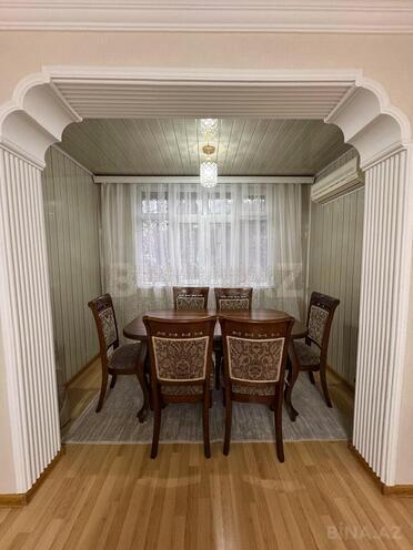 Сдаётся 4-комн. вторичка 85 м², м. Нефтчиляр, photo 6 from 25