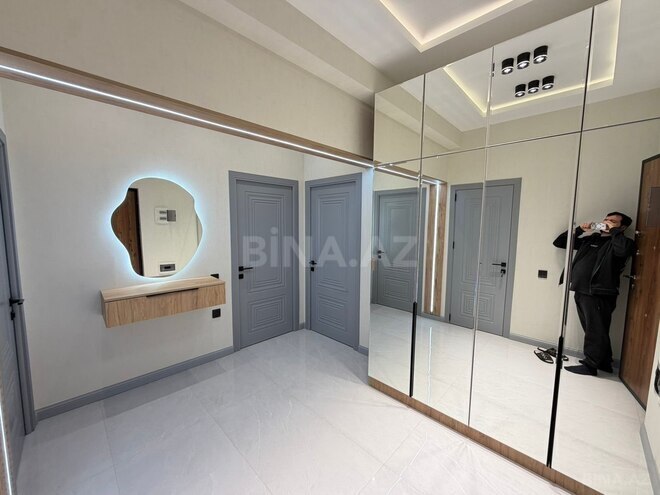 Продаётся 3-комн. новостройка 85 м², м. Ази Асланов, photo 1 from 14