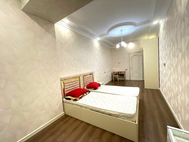 Продаётся 3-комн. новостройка 150 м², м. Гянджлик, photo 10 from 19