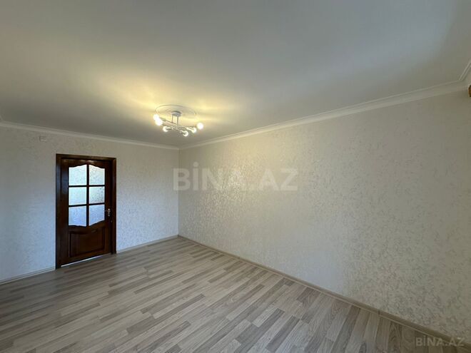 Продаётся 2-комн. вторичка 55 м², м. Кара Караев, photo 4 from 14