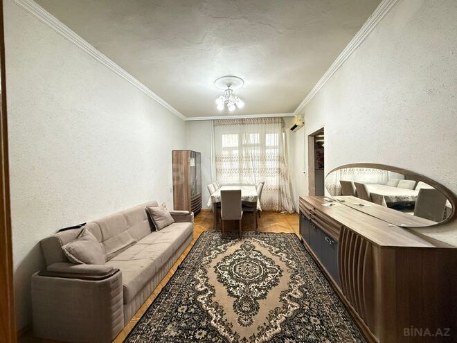 Сдаётся 2-комн. вторичка 55 м², м. Мемар Аджеми, photo 1 from 12