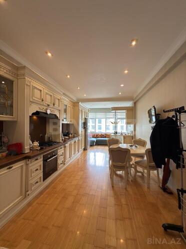 Продаётся 3-комн. новостройка 175 м², м. Гянджлик, photo 9 from 23