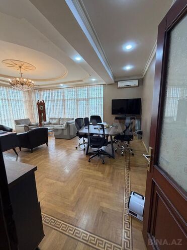 İcarəyə verilir 5 otaqlı ofis 250 m², 28 May m., photo 5 from 25