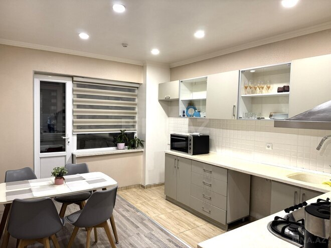 İcarəyə verilir 2 otaqlı köhnə tikili 70 m², Azadlıq Prospekti m., photo 1 from 7