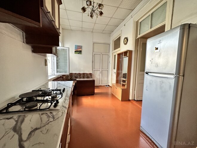 Сдаётся 2-комн. вторичка 75 м², м. Низами, photo 12 from 15