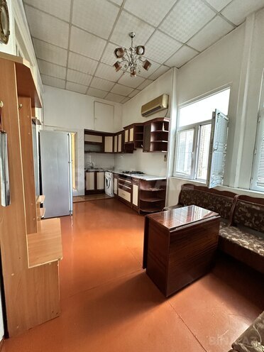 Сдаётся 2-комн. вторичка 75 м², м. Низами, photo 8 from 15