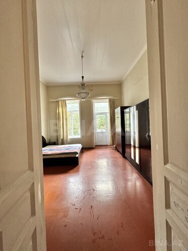 Сдаётся 2-комн. вторичка 75 м², м. Низами, photo 4 from 15