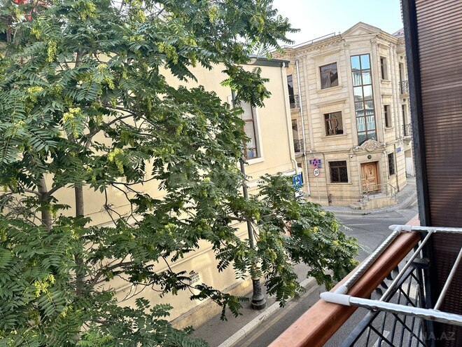 Сдаётся 2-комн. вторичка 75 м², м. Низами, photo 13 from 15