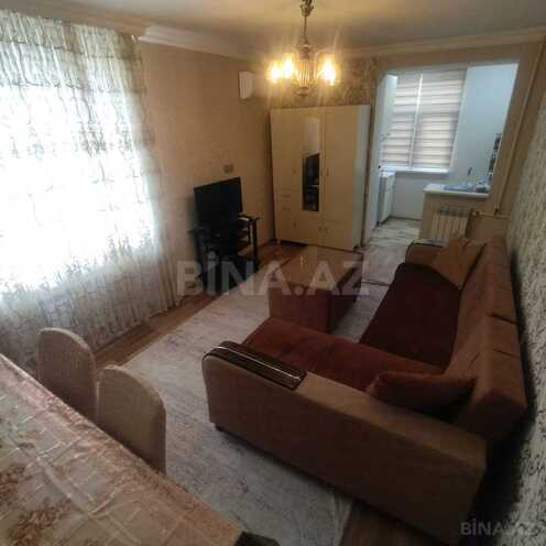 Сдаётся 2-комн. вторичка 50 м², м. Иншаатчылар, photo 1 from 18